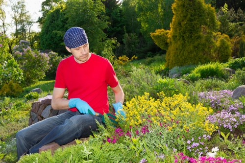 Gardeners East Ham ethical standards and modern slavery prevention