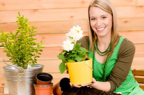 Safe online payment area for Gardeners East Ham